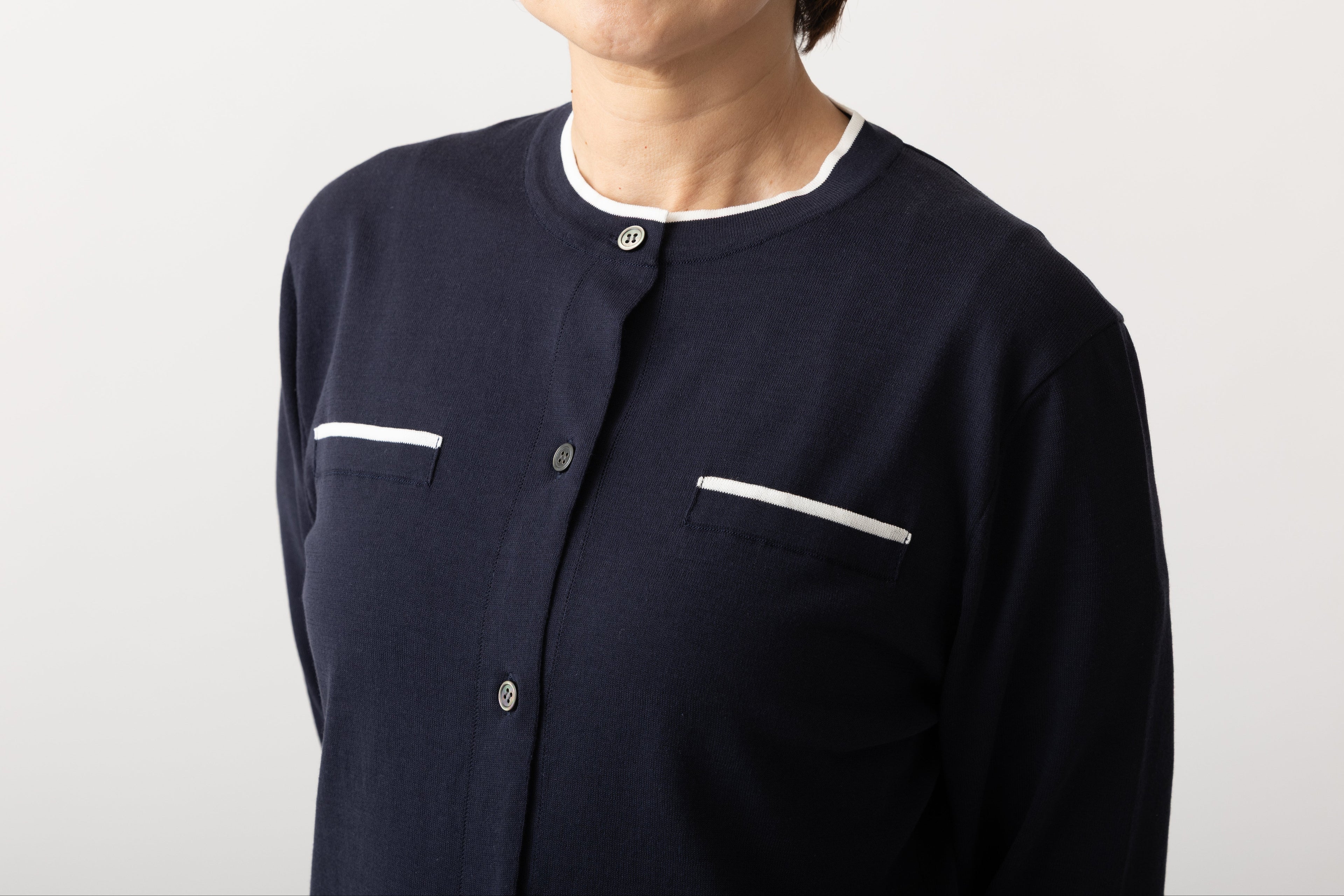 ［1,000円クーポン付き］コットンクルーネックカーディガンKN43（発送予定：8月20日以降）
