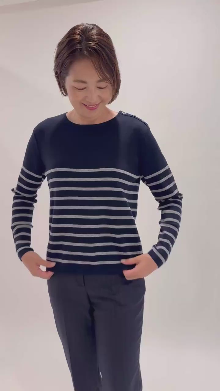 肩ボタンクルーネックプルオーバーKN40